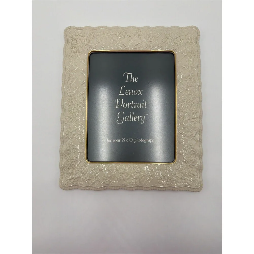 LENOX Wedding Promises~Fits 8X10 Photo~Ivory Porcelain Floral Picture Frame